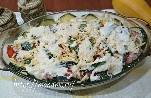 Кабачки кружочками с фаршем в духовке